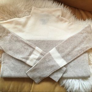 Tahari Pure Lux 100% cashmere mock neck sweater